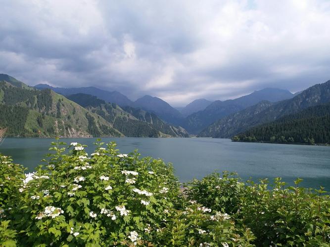 天山天池几点去好？天山天池半月天气情况