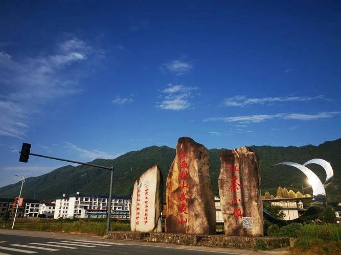 五一天气21度南昌穿什么衣服合适?铅山今天什么天气情况-图2 五一天气21度南昌穿什么衣服合适?铅山今天什么天气情况-图2