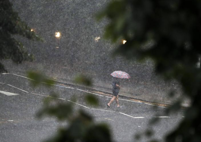 伦敦下雨吗?英国的现在天气情况-图2 伦敦下雨吗?英国的现在天气情况-图2
