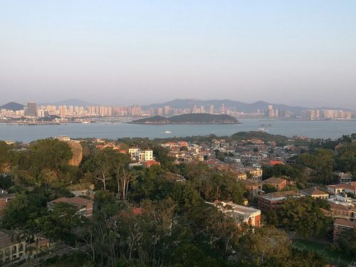 2月份鼓浪屿天气适合穿什么?鼓浪屿今天的天气情况-图2 2月份鼓浪屿天气适合穿什么?鼓浪屿今天的天气情况-图2