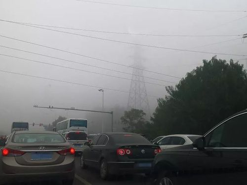 傍晚天刚黑城市的灯刚亮的诗句？本周泉港区天气情况