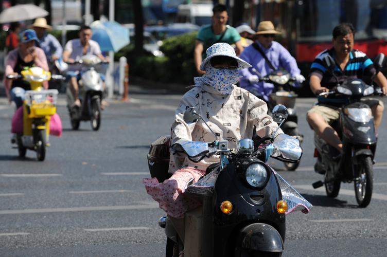 杭州五一天气穿什么衣服?五一假期杭州天气情况-图3 杭州五一天气穿什么衣服?五一假期杭州天气情况-图3