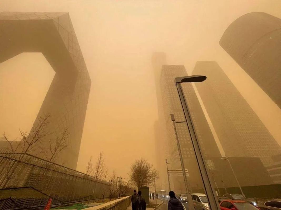 北京沙尘暴产生的原因是什么呢？朱日和天气情况