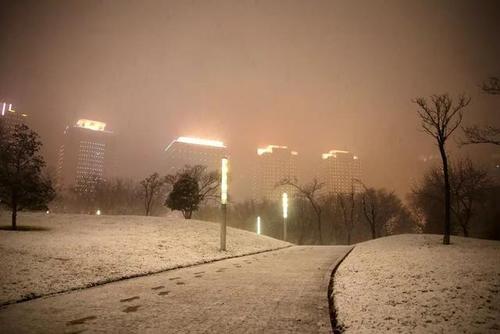 郑州荥阳市下雪吗?郑州荥阳的天气情况-图2 郑州荥阳市下雪吗?郑州荥阳的天气情况-图2